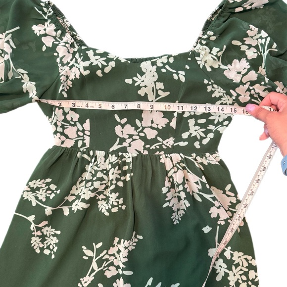 41 Hawthorn Green and White Floral Mini Dress with Puff Sleeves NWT - Picture 6 of 11